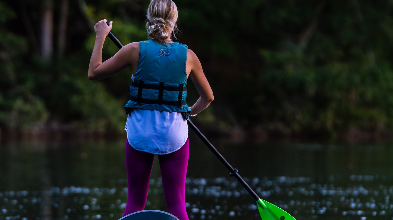 Fun Outdoor Activities to Bond with Your Sister: Things to Do with Your Sister Outside