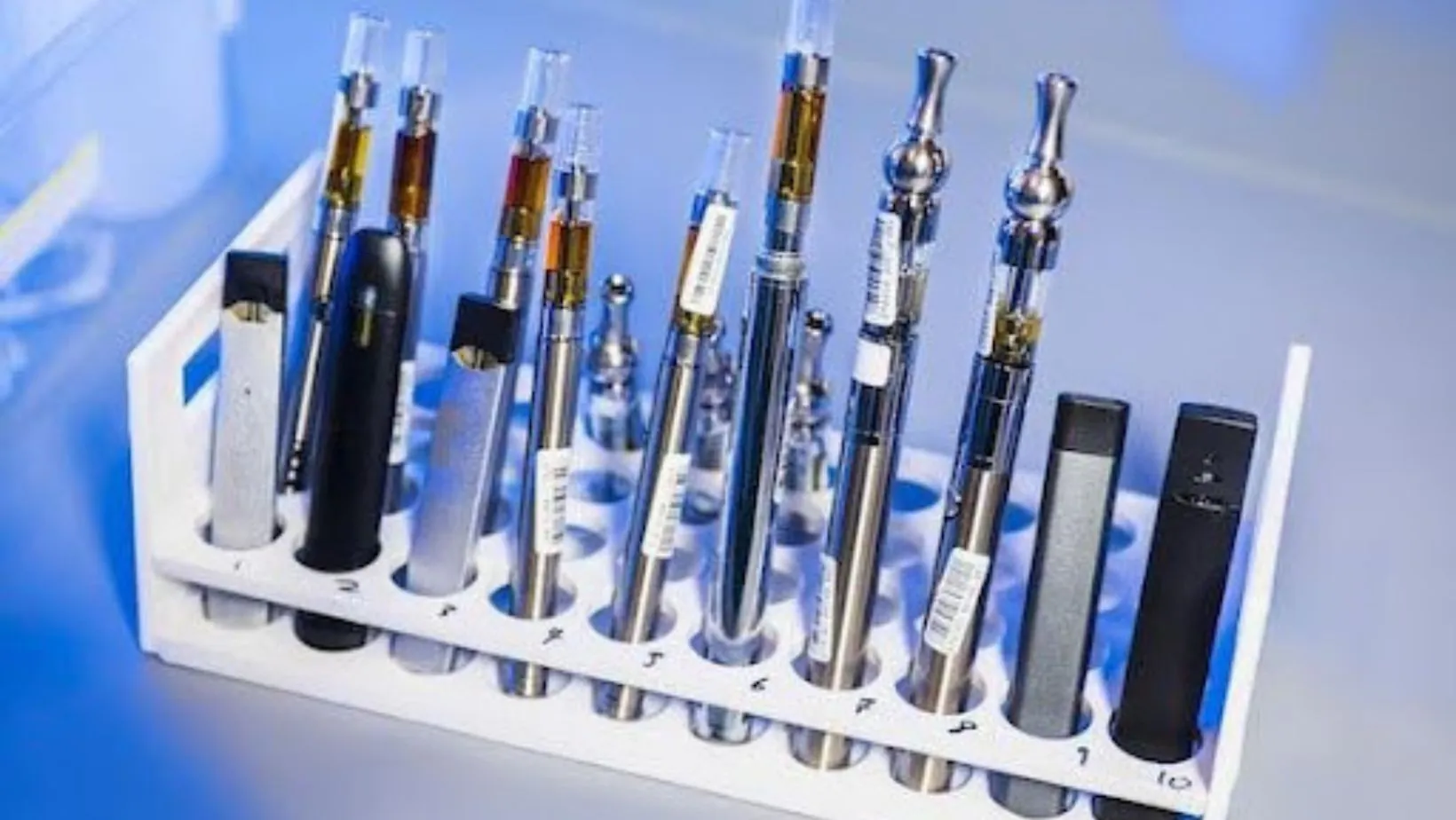 Ultimate Guide to Finding Delight in Tobacco-Free Alternatives